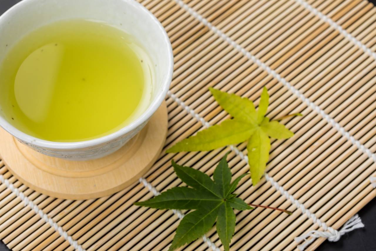 緑茶の香りのする線香｜仏壇仏具のまつかわ